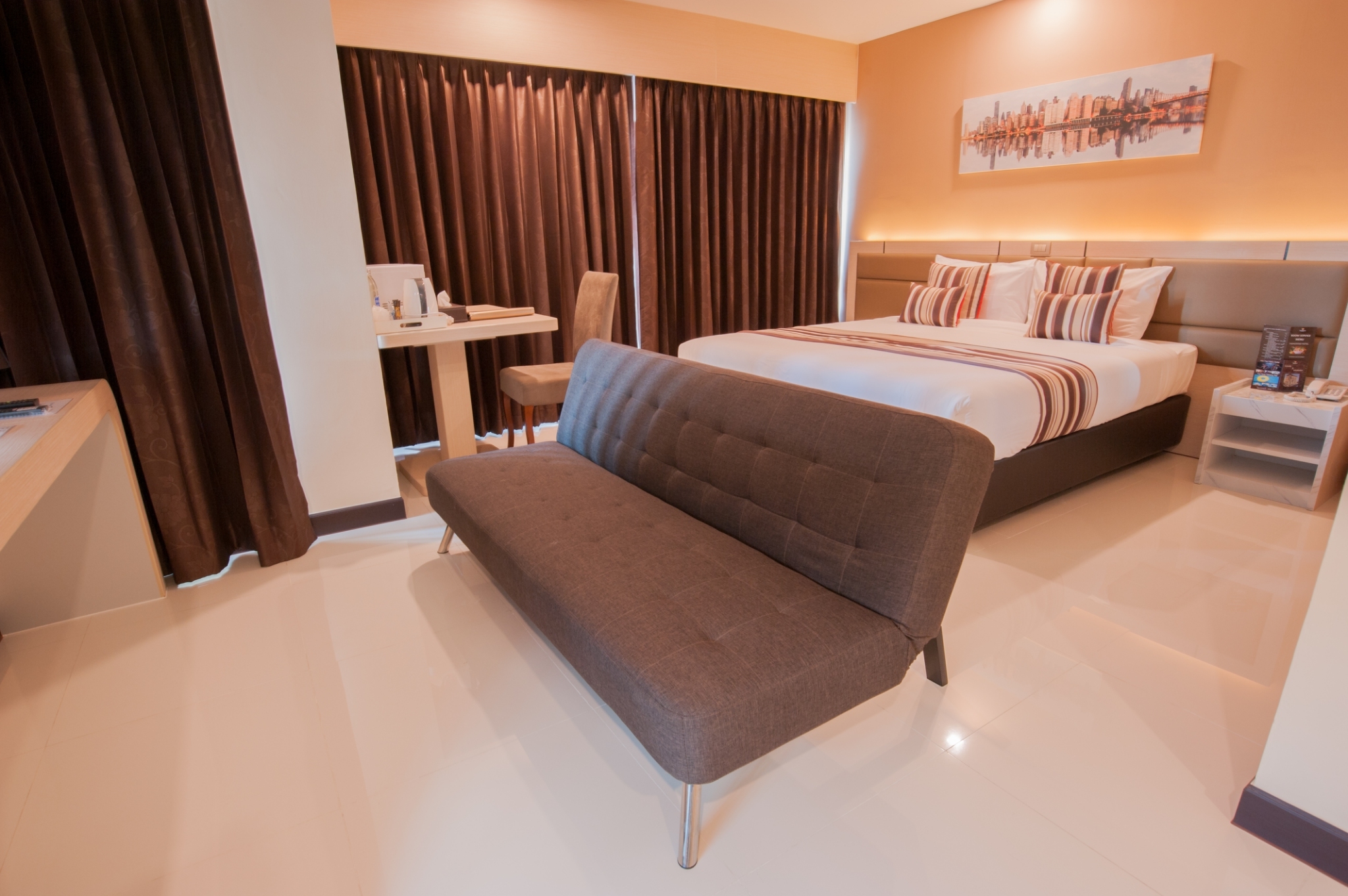 Building A - Corner Suite