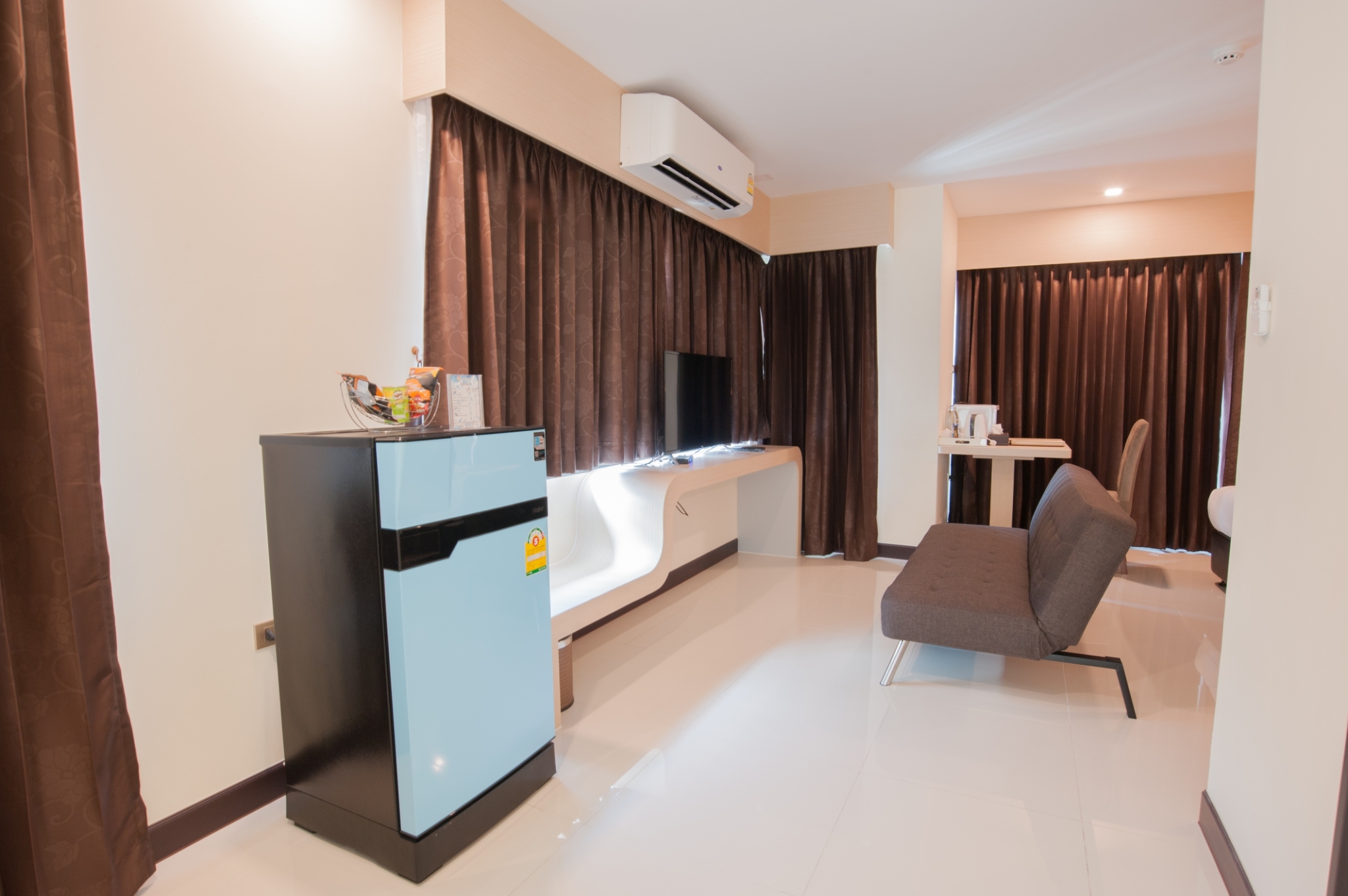 Building A - Corner Suite