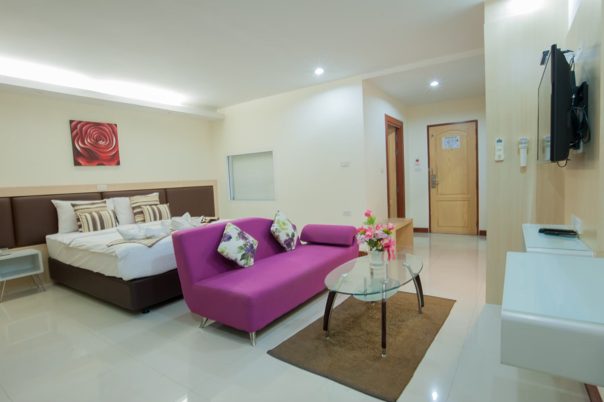 Building B - Juniors Suite