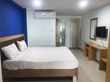 Building C - Standard Room